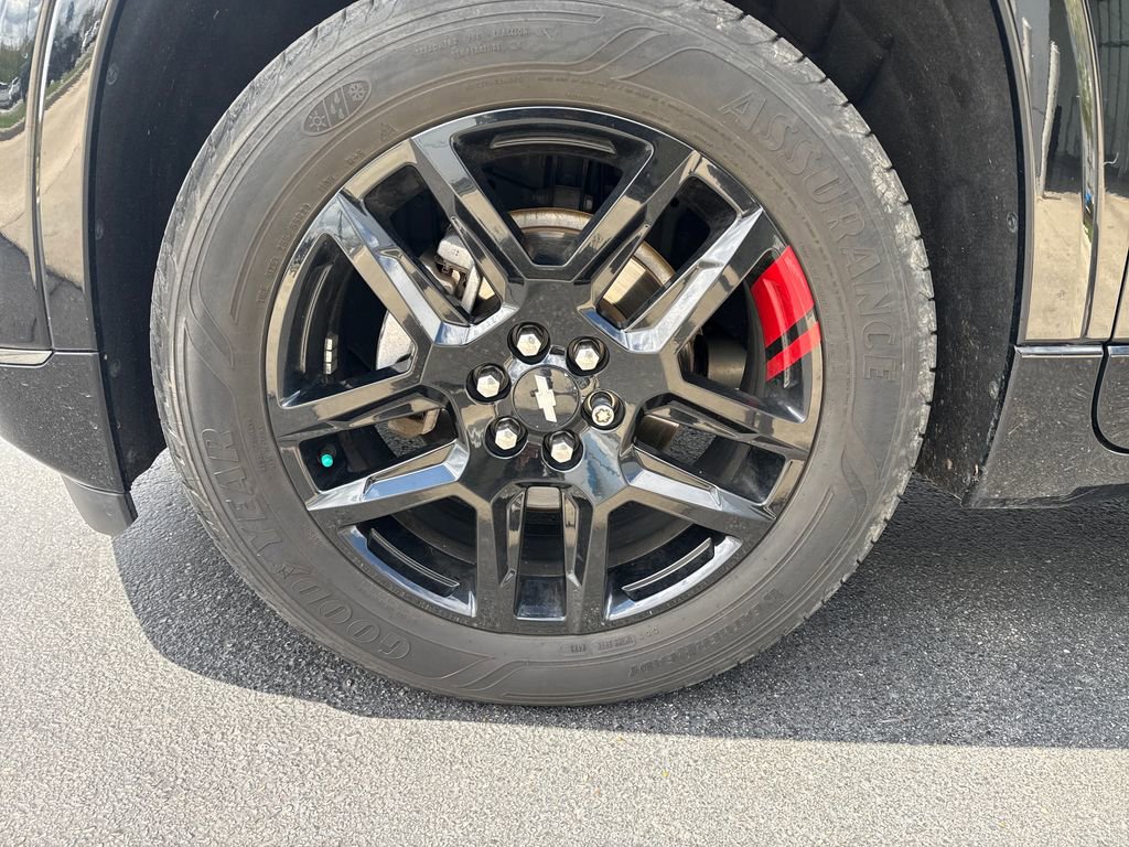 Certified 2020 Chevrolet Traverse Premier w/ Redline Edition AWD/4WD image 34