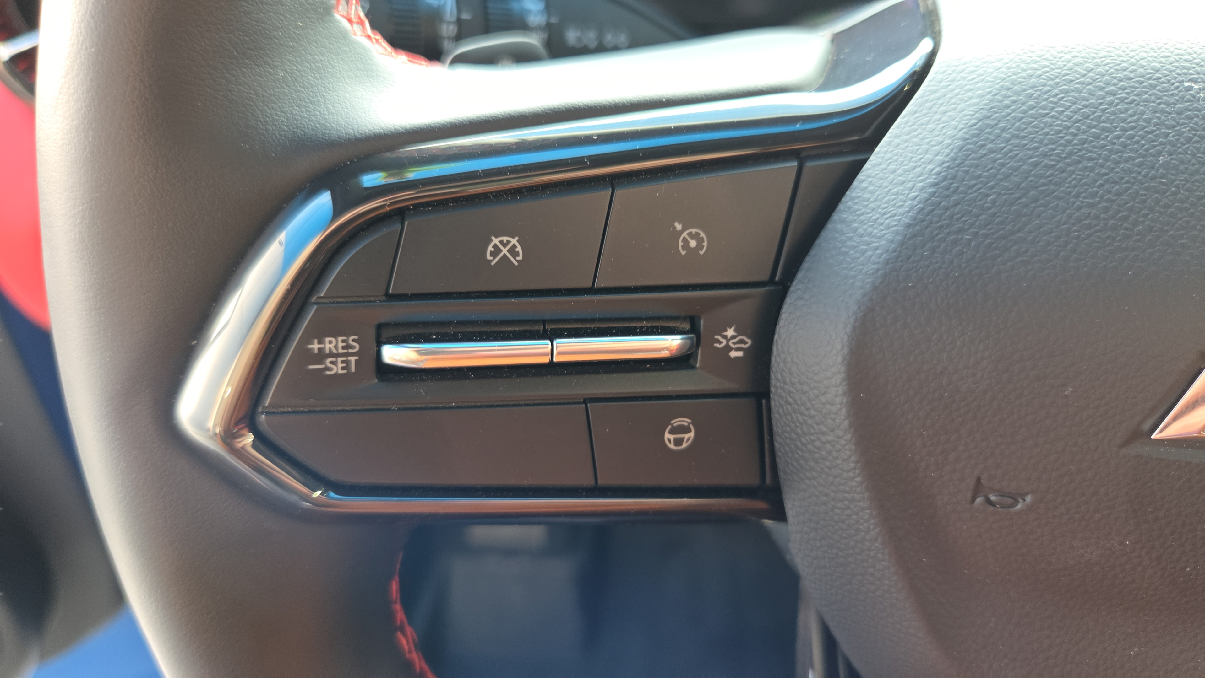 New 2026 Chevrolet Blazer EV RS w/ LPO, Tech Bronze Package FWD image 22