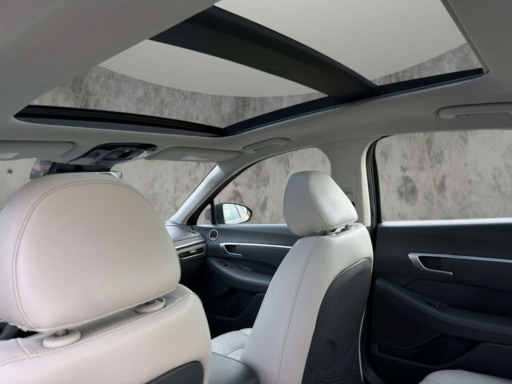 Used 2020 Hyundai Sonata SEL w/ Premium + Sunroof Package FWD image 15
