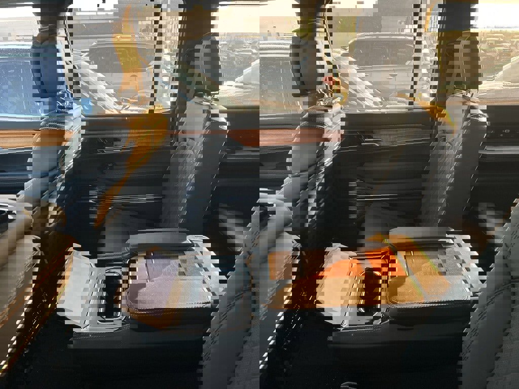 Used 2024 Jeep Grand Wagoneer Series III image 12