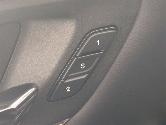 Used 2024 RAM 1500 Limited w/ Body Color Bumper Group image 11