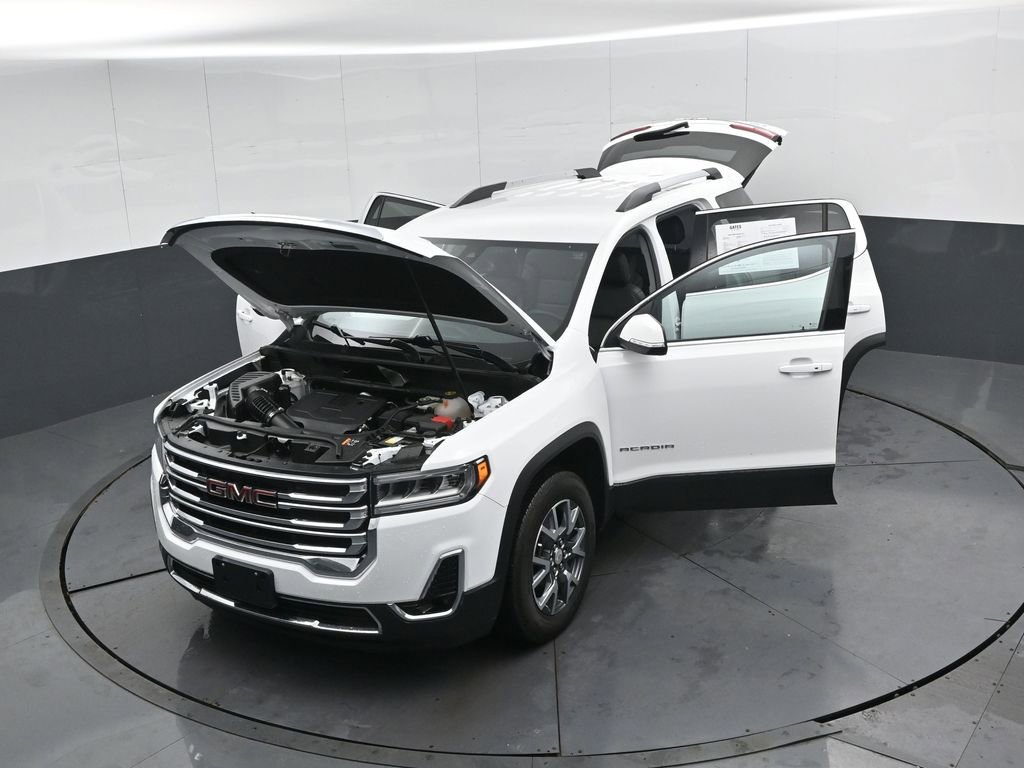 Used 2023 GMC Acadia SLT image 49