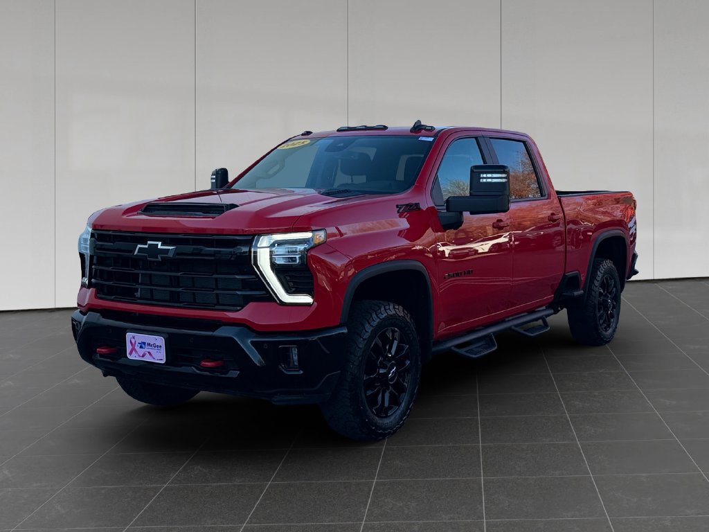 Used 2025 Chevrolet Silverado 2500 LT w/ Trail Boss Package AWD/4WD image 1