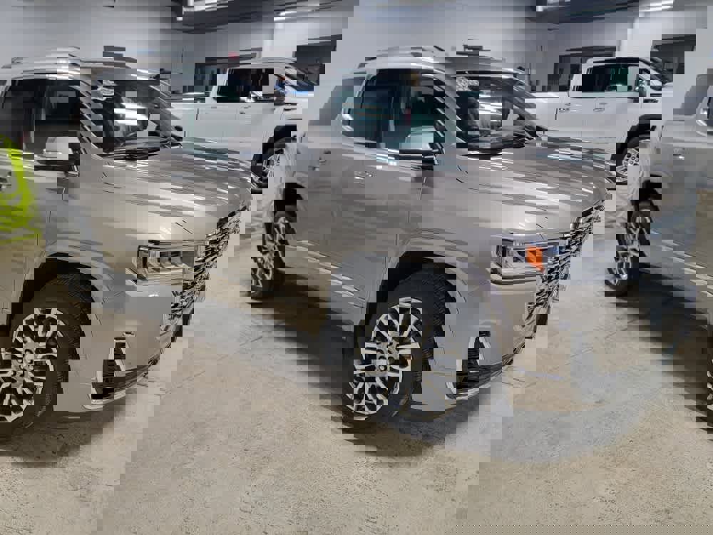 Certified 2023 GMC Acadia Denali w/ Denali Technology Package image 3