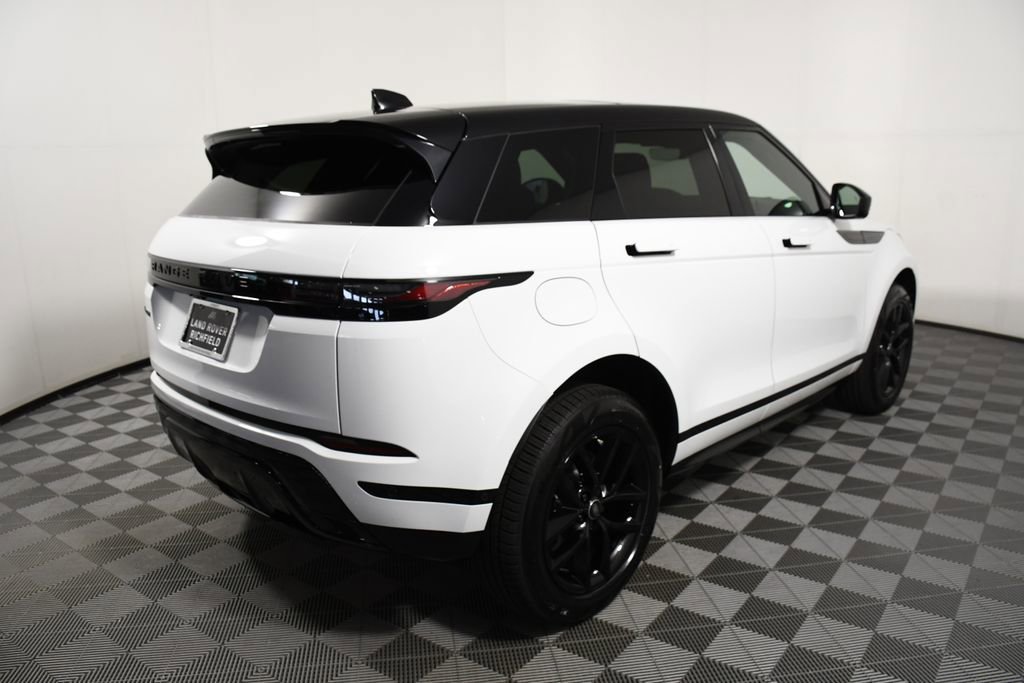 Certified 2026 Land Rover Range Rover Evoque Dynamic SE AWD/4WD image 6