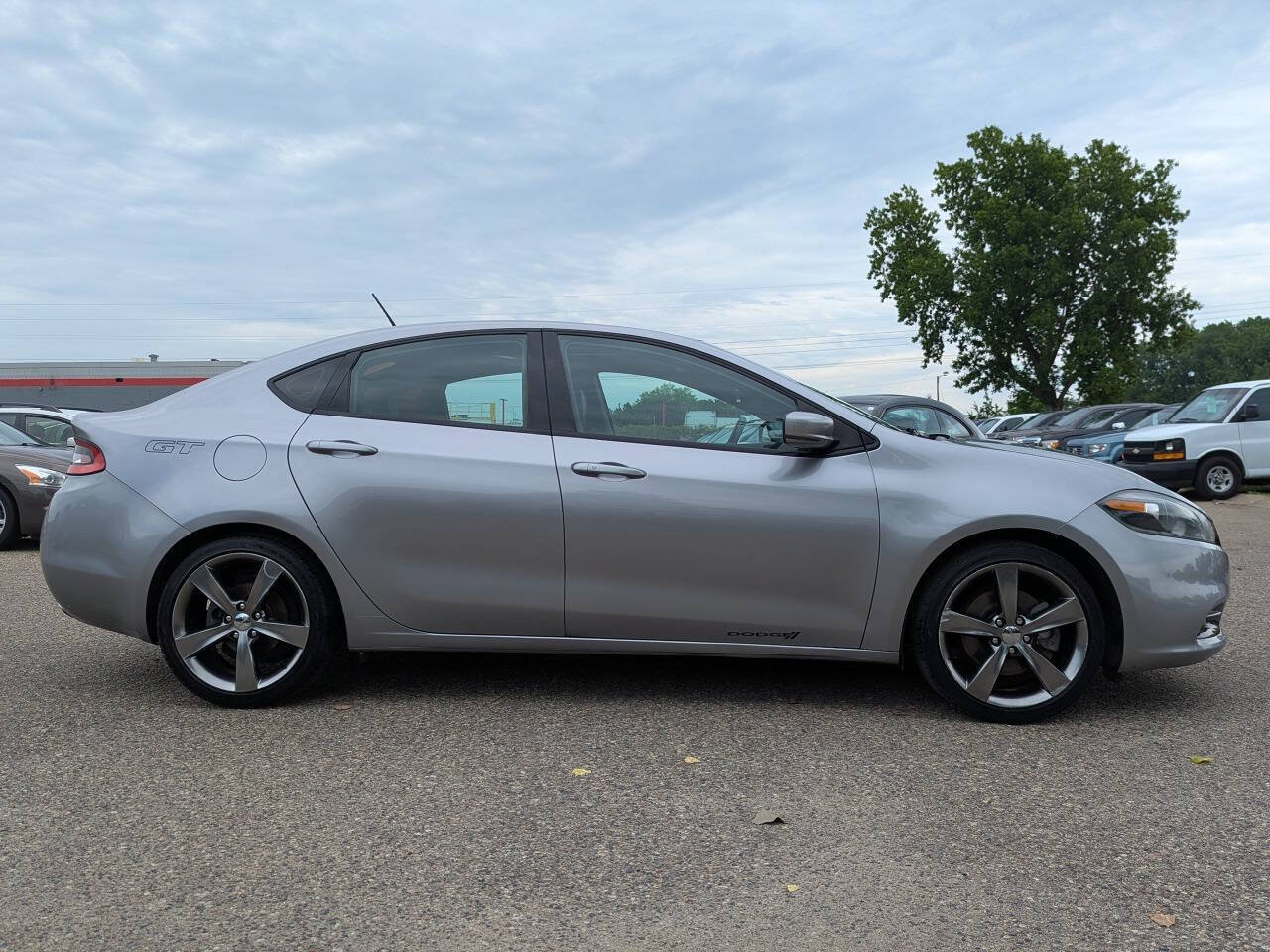 Used 2016 Dodge Dart GT w/ Sun/Sound Group FWD image 4