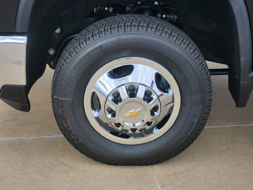 New 2026 Chevrolet Silverado 3500 LT w/ Safety Package AWD/4WD image 8