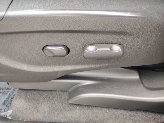 Used 2021 Buick Encore Preferred FWD image 24