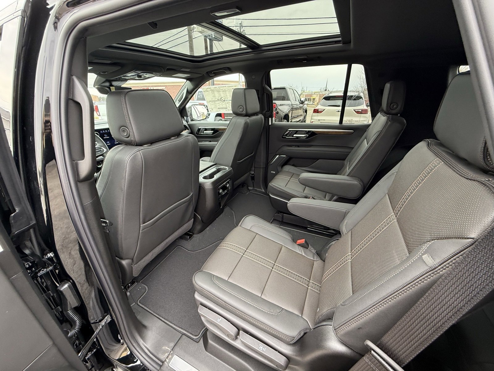 New 2026 Chevrolet Tahoe High Country image 38