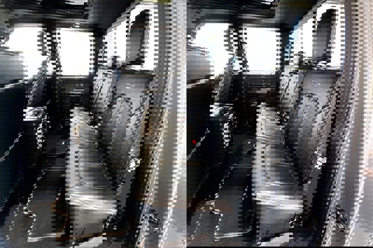 Certified 2021 Ford F250 Platinum w/ Tremor Off-Road Package image 19