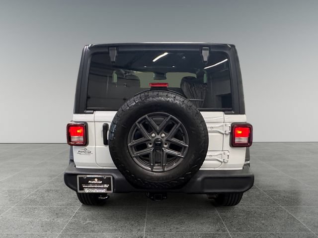 Used 2024 Jeep Wrangler Sport AWD/4WD image 23