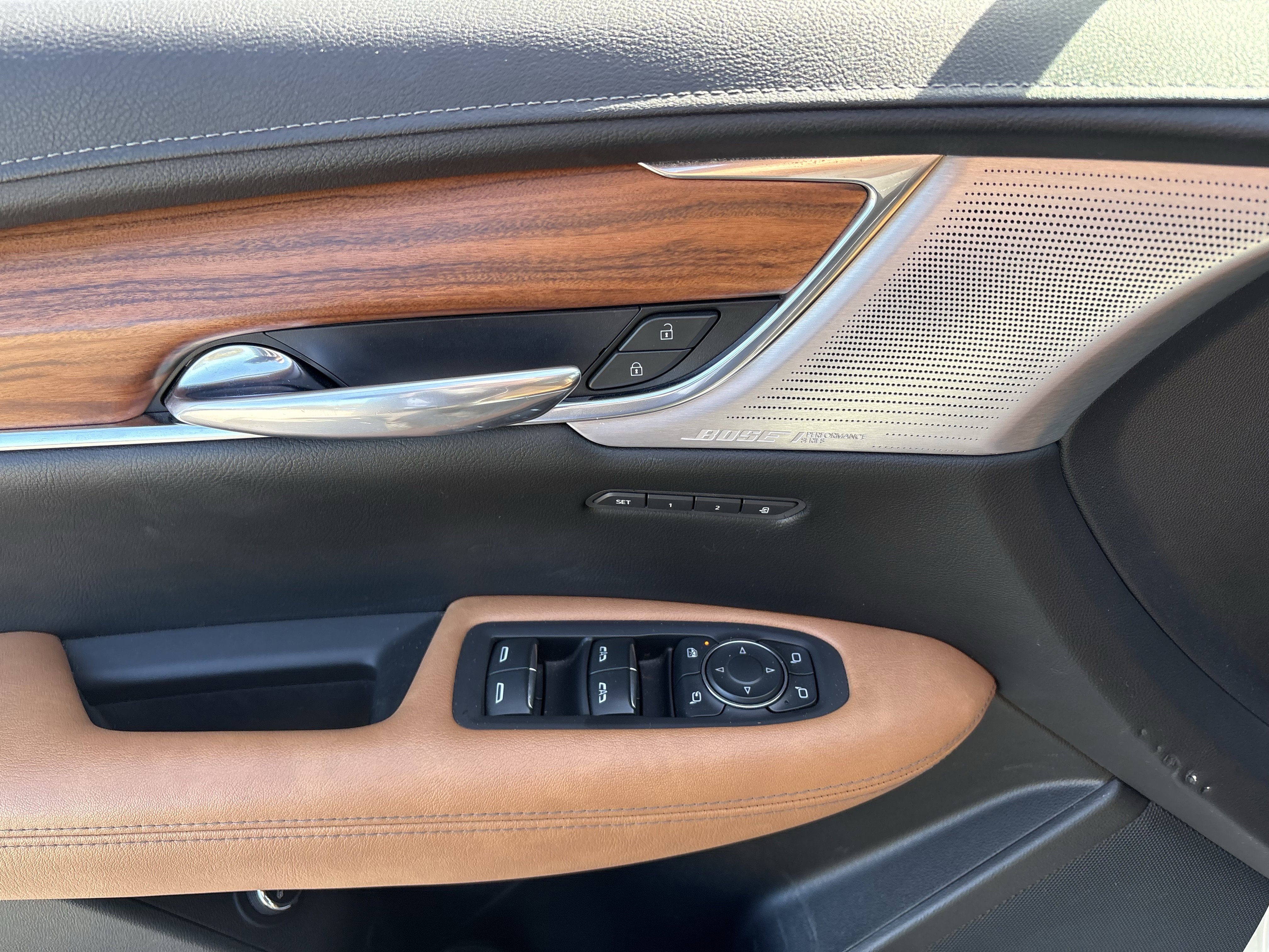 Used 2021 Cadillac XT5 Premium Luxury image 21