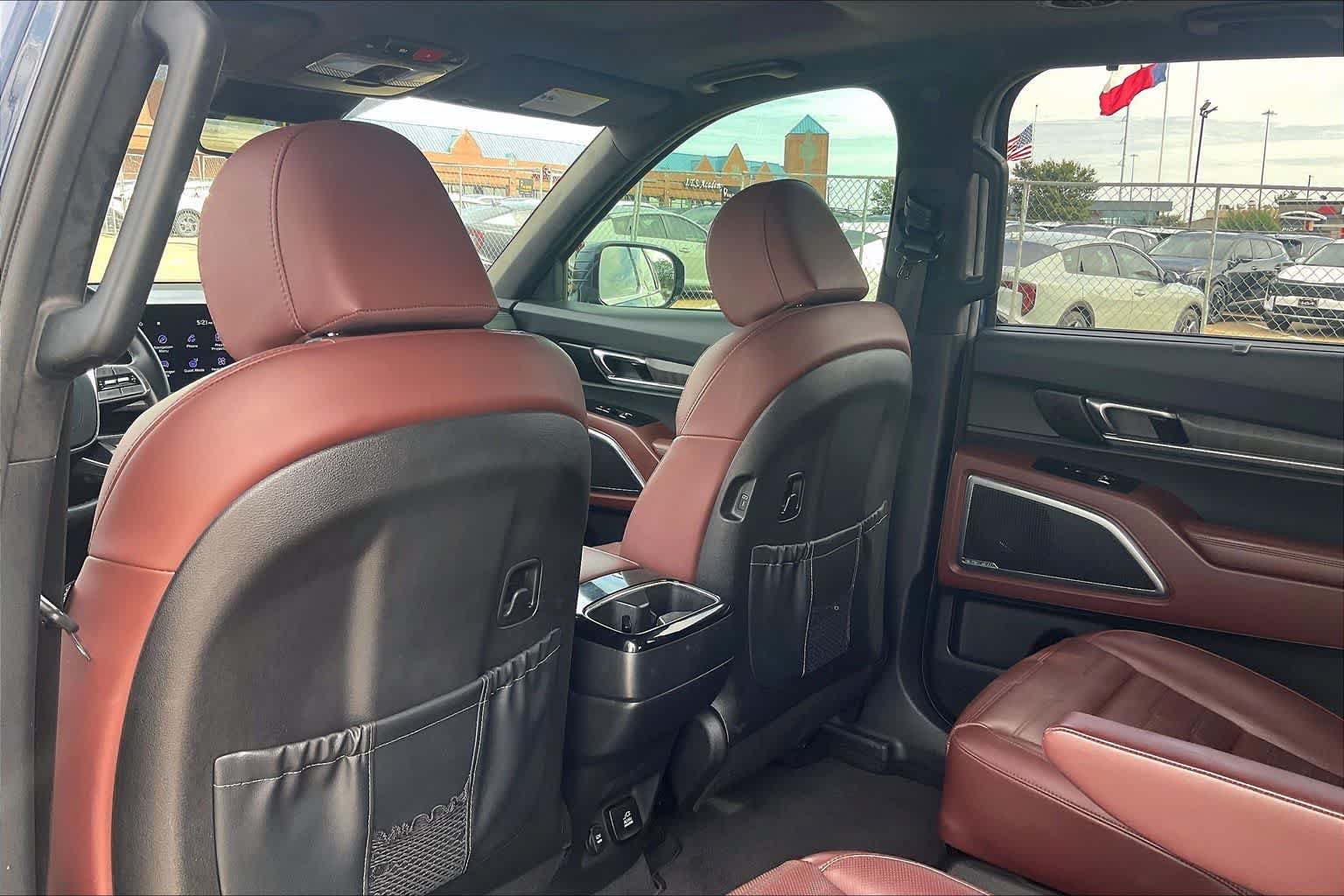 Certified 2024 Kia Telluride SX Prestige AWD/4WD image 11