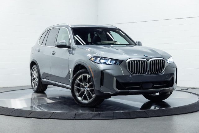 Certified 2026 BMW X5 xDrive40i w/ Premium Package AWD/4WD image 4