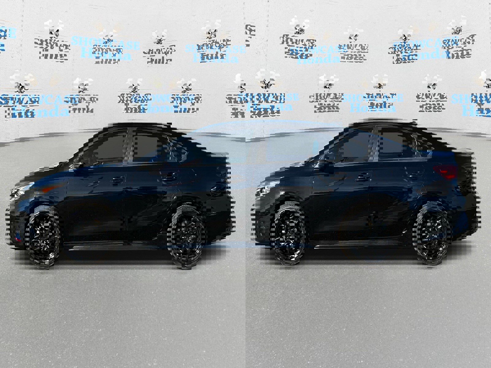 Used 2023 Kia Forte GT w/ GT2 Package image 4
