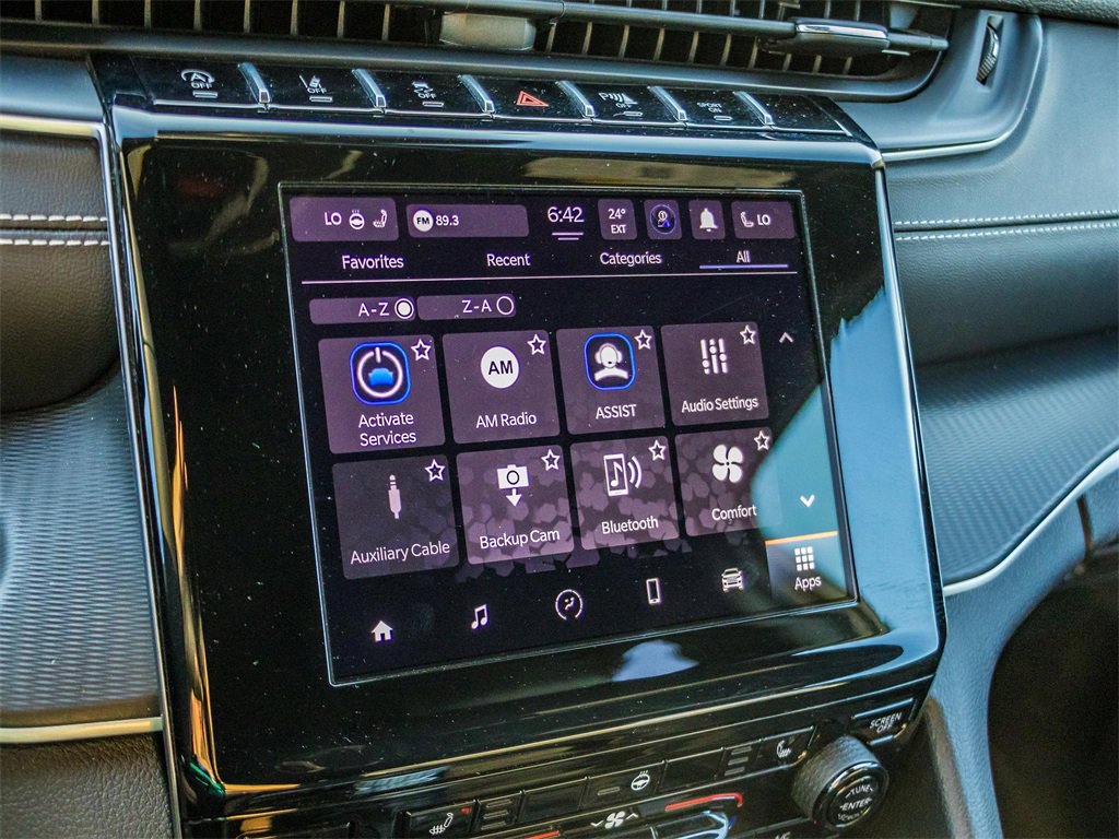 Used 2024 Jeep Grand Cherokee L Laredo image 31