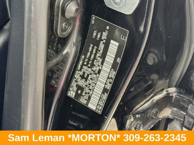 Used 2015 Toyota Land Cruiser AWD/4WD image 36