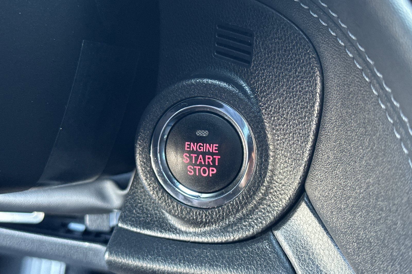 Used 2024 Subaru Outback Limited image 25