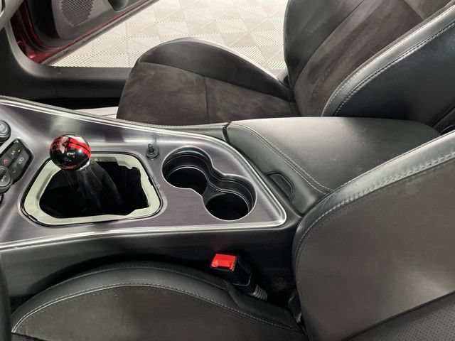 Used 2017 Dodge Challenger R/T Plus RWD image 29