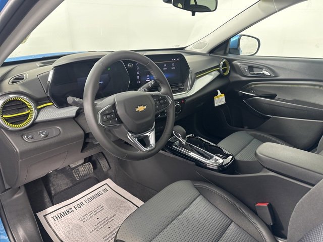 New 2026 Chevrolet Trax LT w/ Sunroof Package image 21