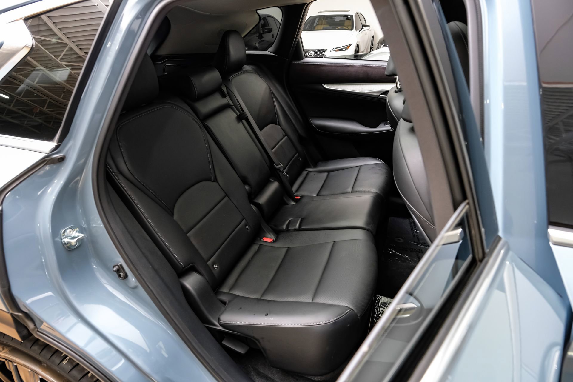 Used 2023 INFINITI QX50 Sensory image 38