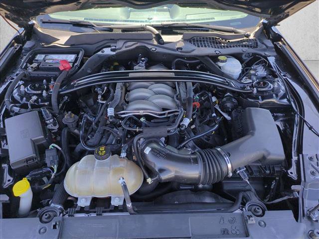 Used 2019 Ford Mustang GT Premium RWD image 21