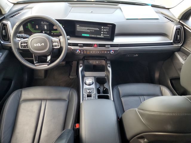 Used 2025 Kia Sorento EX AWD/4WD image 8