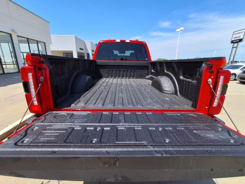 New 2025 Ford F250 Lariat w/ Chrome Package image 24