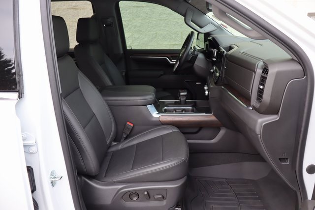 Used 2023 GMC Sierra 1500 SLT w/ SLT Premium Package image 36