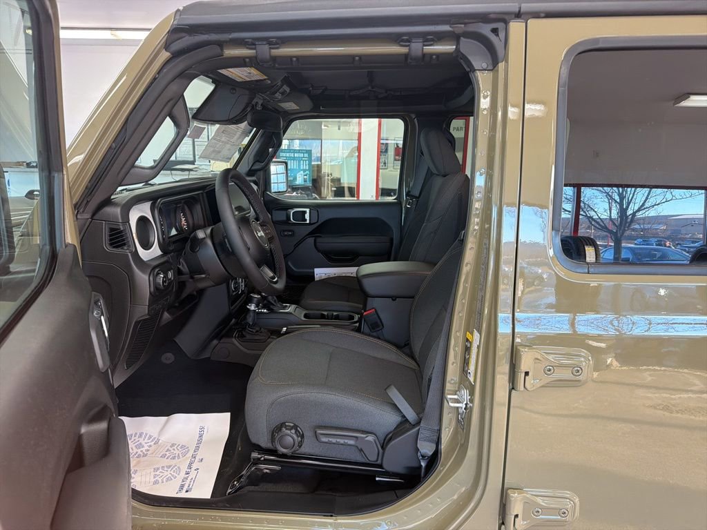 New 2026 Jeep Gladiator Sport AWD/4WD image 6