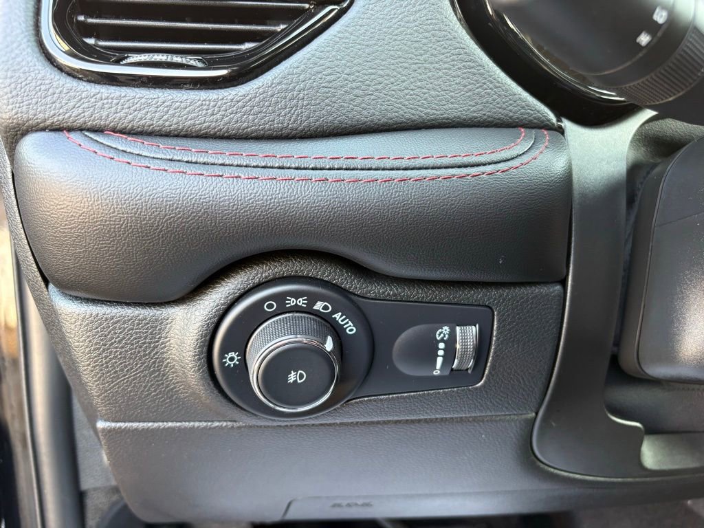 Used 2023 Dodge Durango R/T image 22