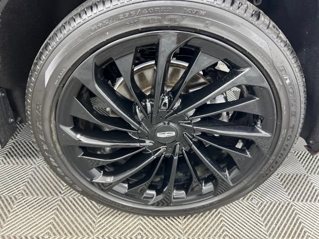 Certified 2023 Lincoln Aviator Reserve w/ Equipment Group 201A AWD/4WD image 10