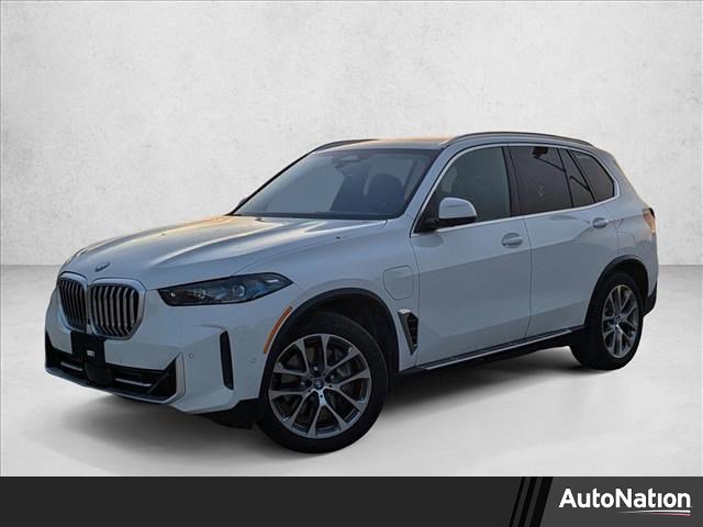 Used 2025 BMW X5 xDrive50e image 1