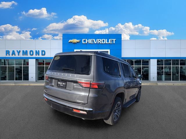 Used 2022 Jeep Wagoneer Series III AWD/4WD image 3