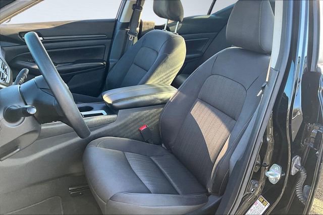 Used 2025 Nissan Altima 2.5 SV image 20