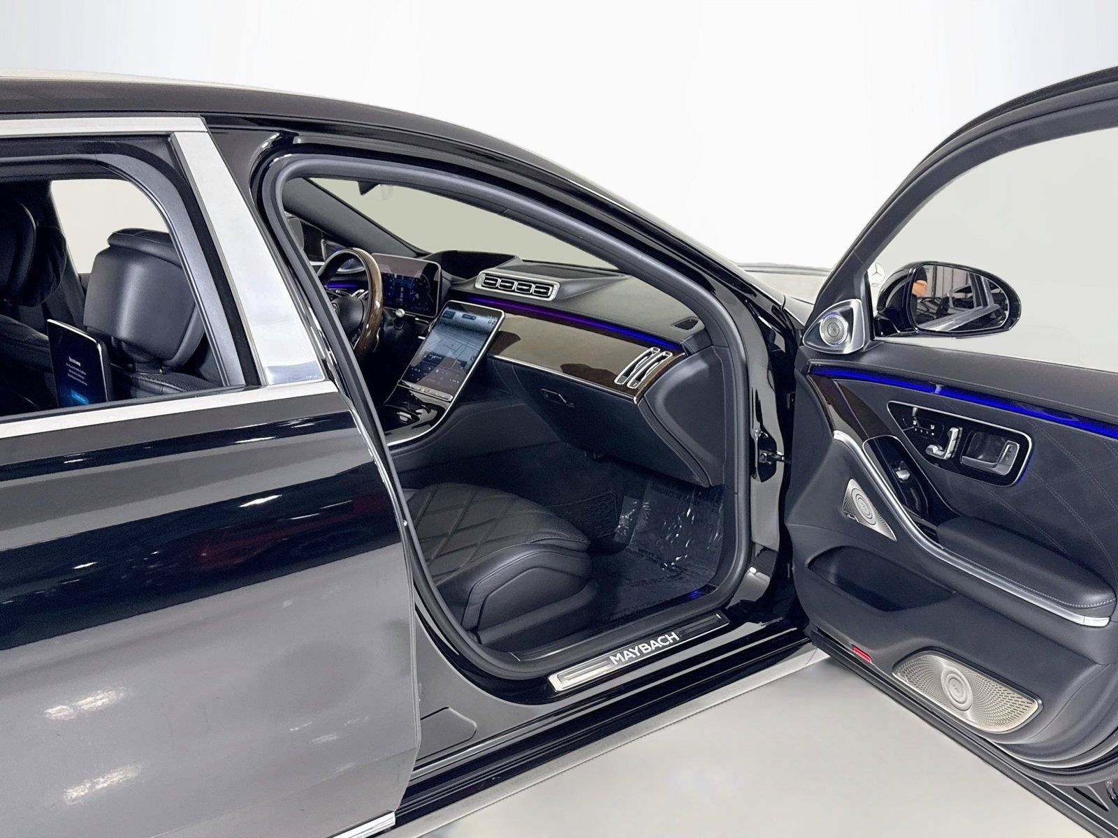 Used 2021 Mercedes-Benz Maybach S 580 4MATIC image 35