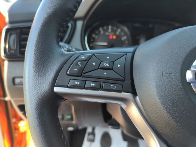 Certified 2022 Nissan Rogue Sport SV image 35