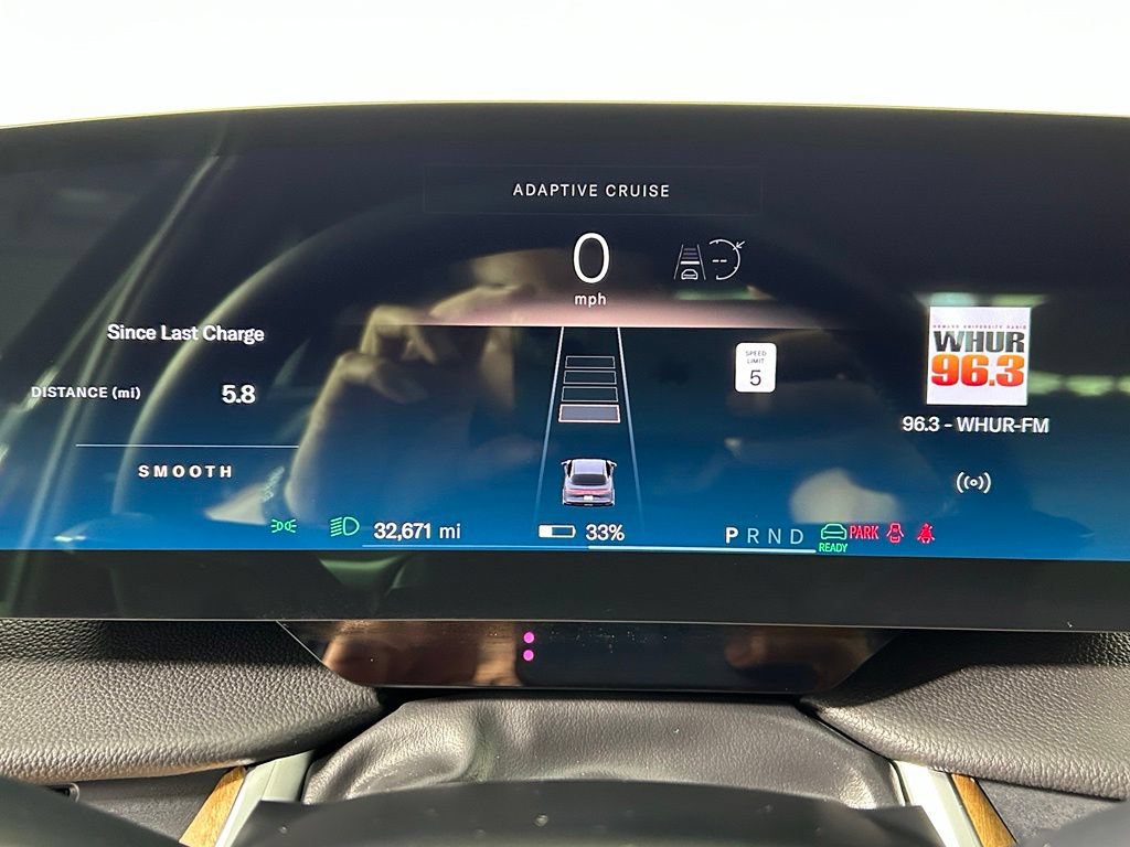Used 2024 Lucid Air Pure RWD image 25