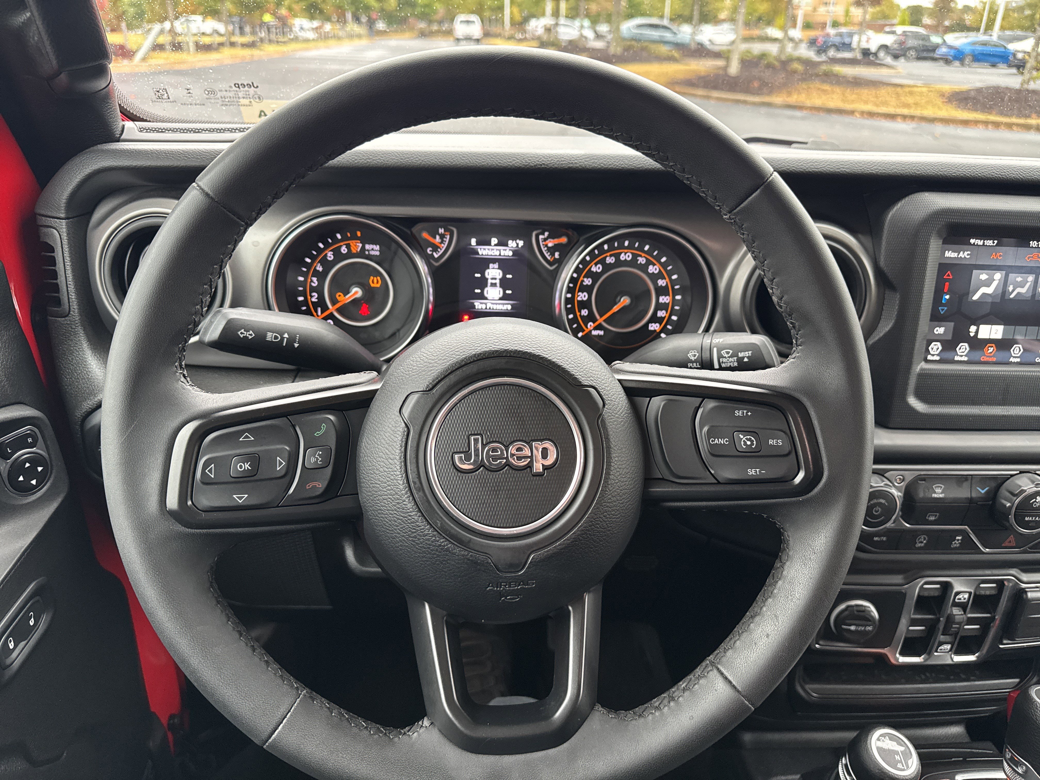 Used 2023 Jeep Gladiator Sport image 17