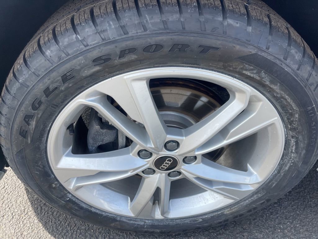 Used 2023 Audi Q3 2.0T Premium image 27