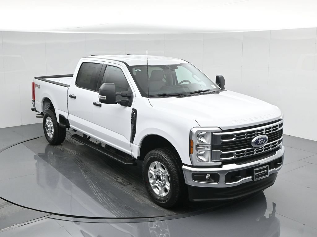New 2026 Ford F250 XLT w/ FX4 Off-Road Package AWD/4WD image 42