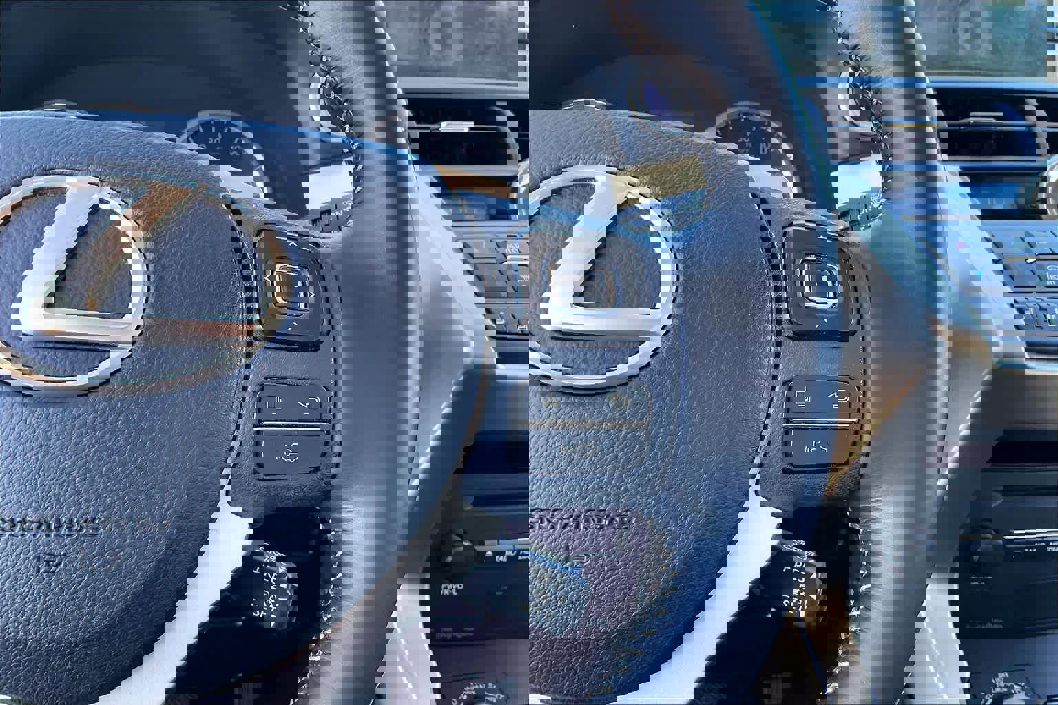 Used 2016 Lexus NX 300h FWD w/ Luxury Package image 22