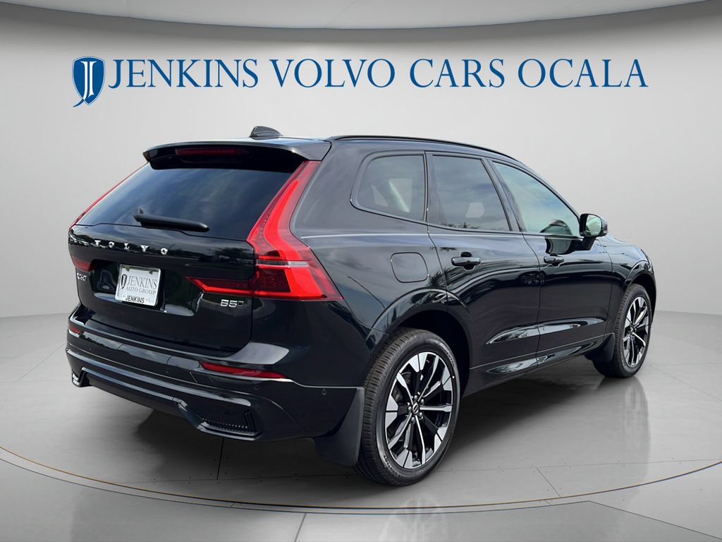 New 2026 Volvo XC60 B5 Plus AWD/4WD image 3