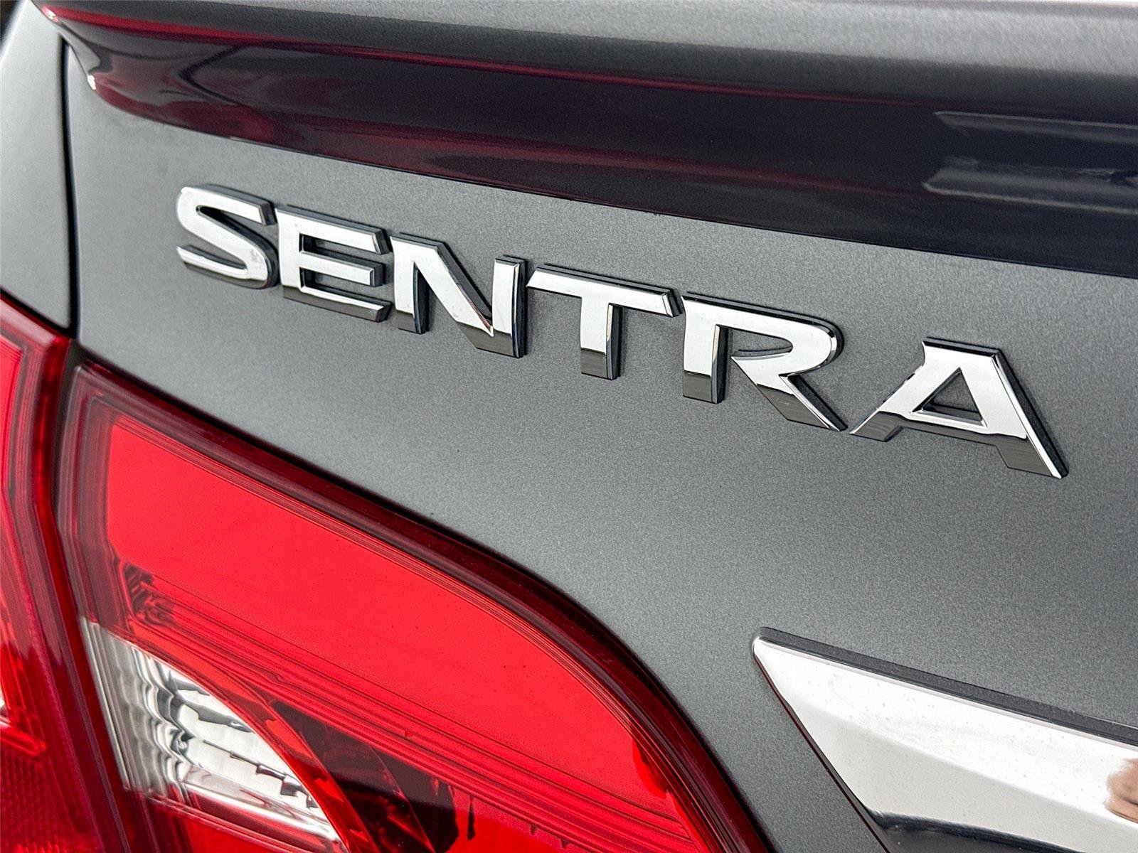 Used 2017 Nissan Sentra S w/ S Style Package FWD image 12