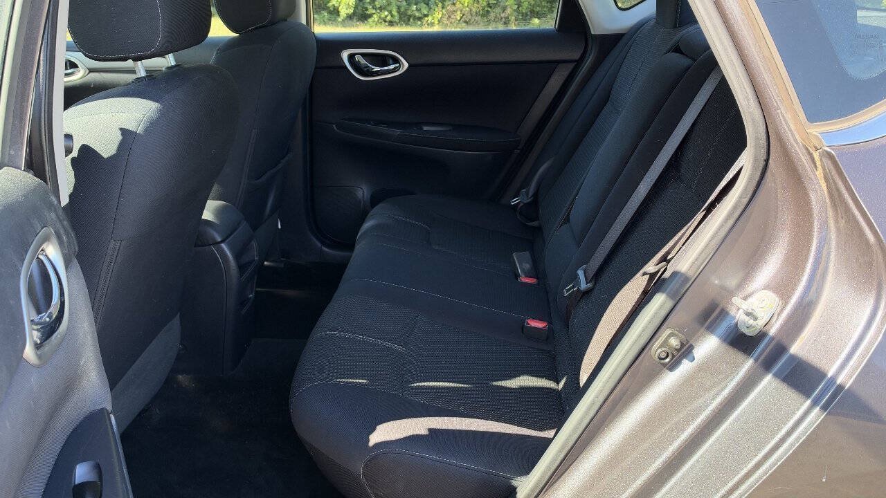 Used 2014 Nissan Sentra S FWD image 10