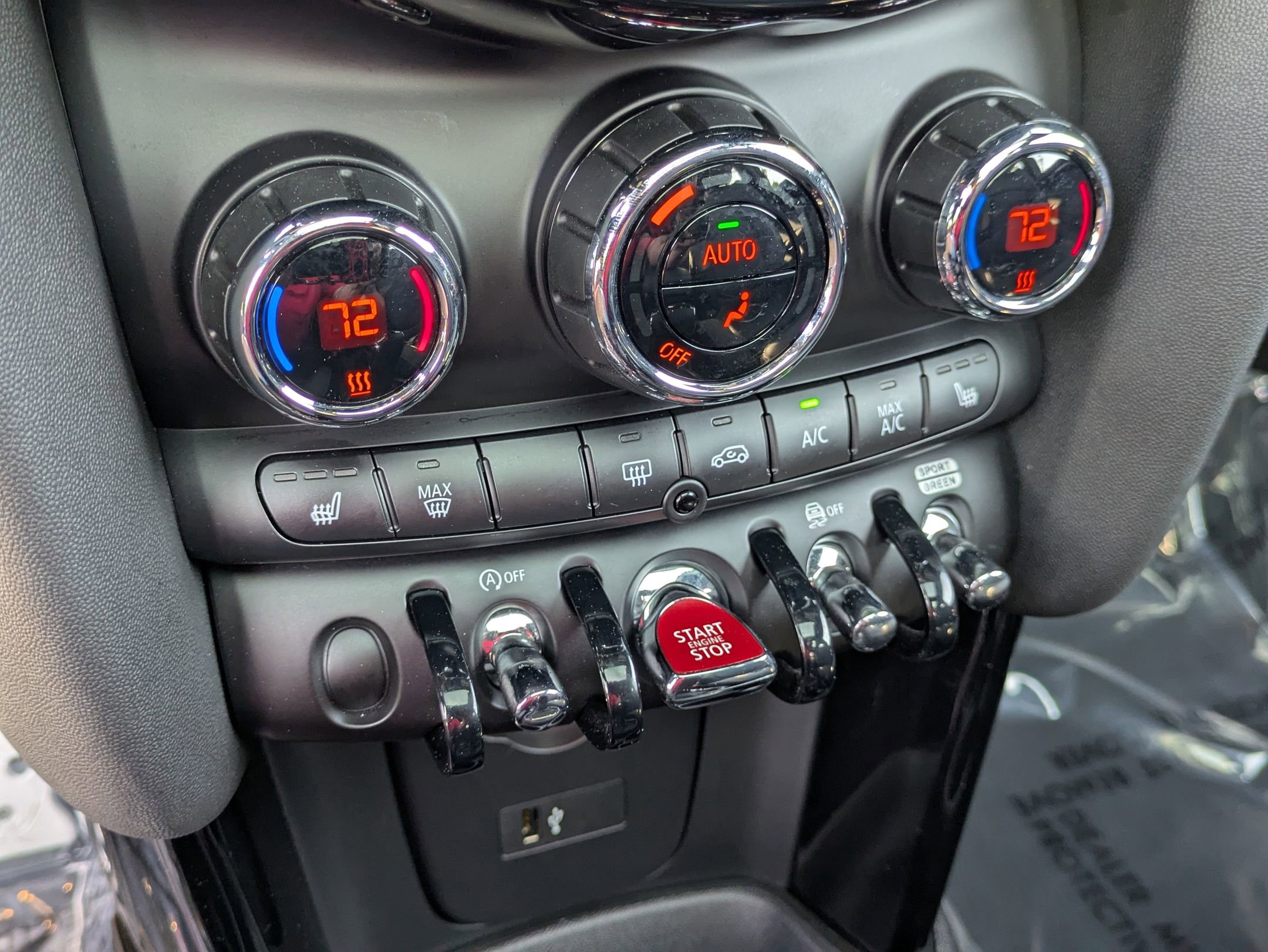 Used 2023 MINI Cooper S w/ Premium Package image 24