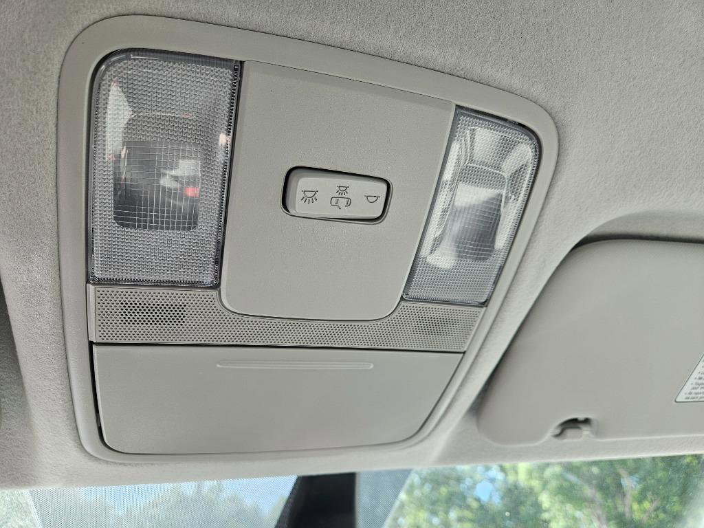 Used 2023 Kia Forte LXS image 11