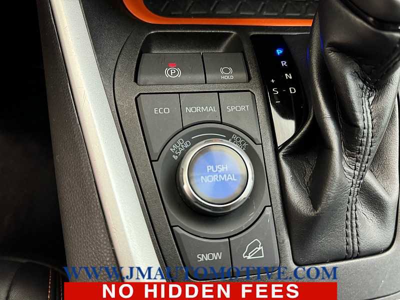 Used 2023 Toyota RAV4 Adventure image 31