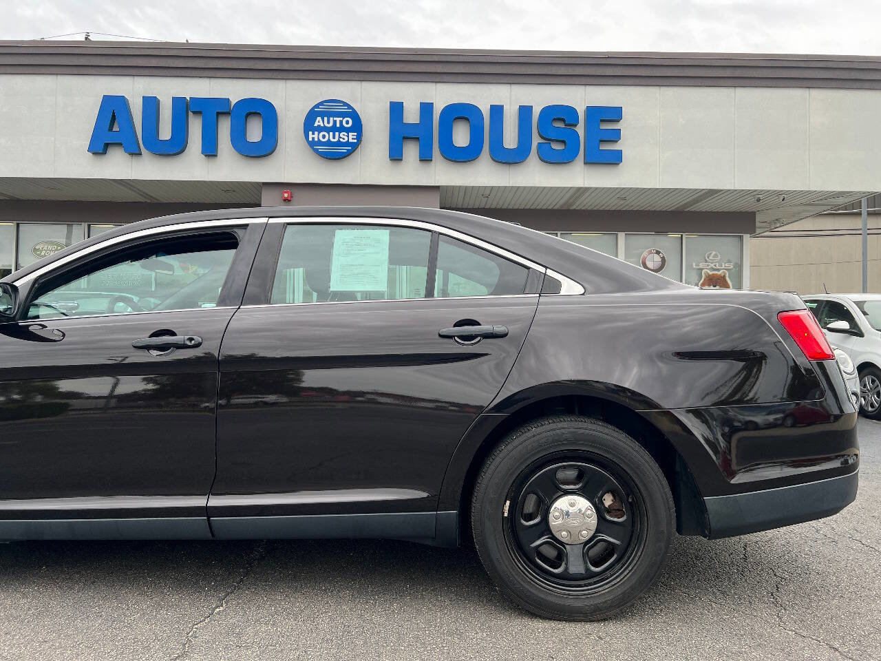 Used 2017 Ford Taurus Police Interceptor AWD image 35