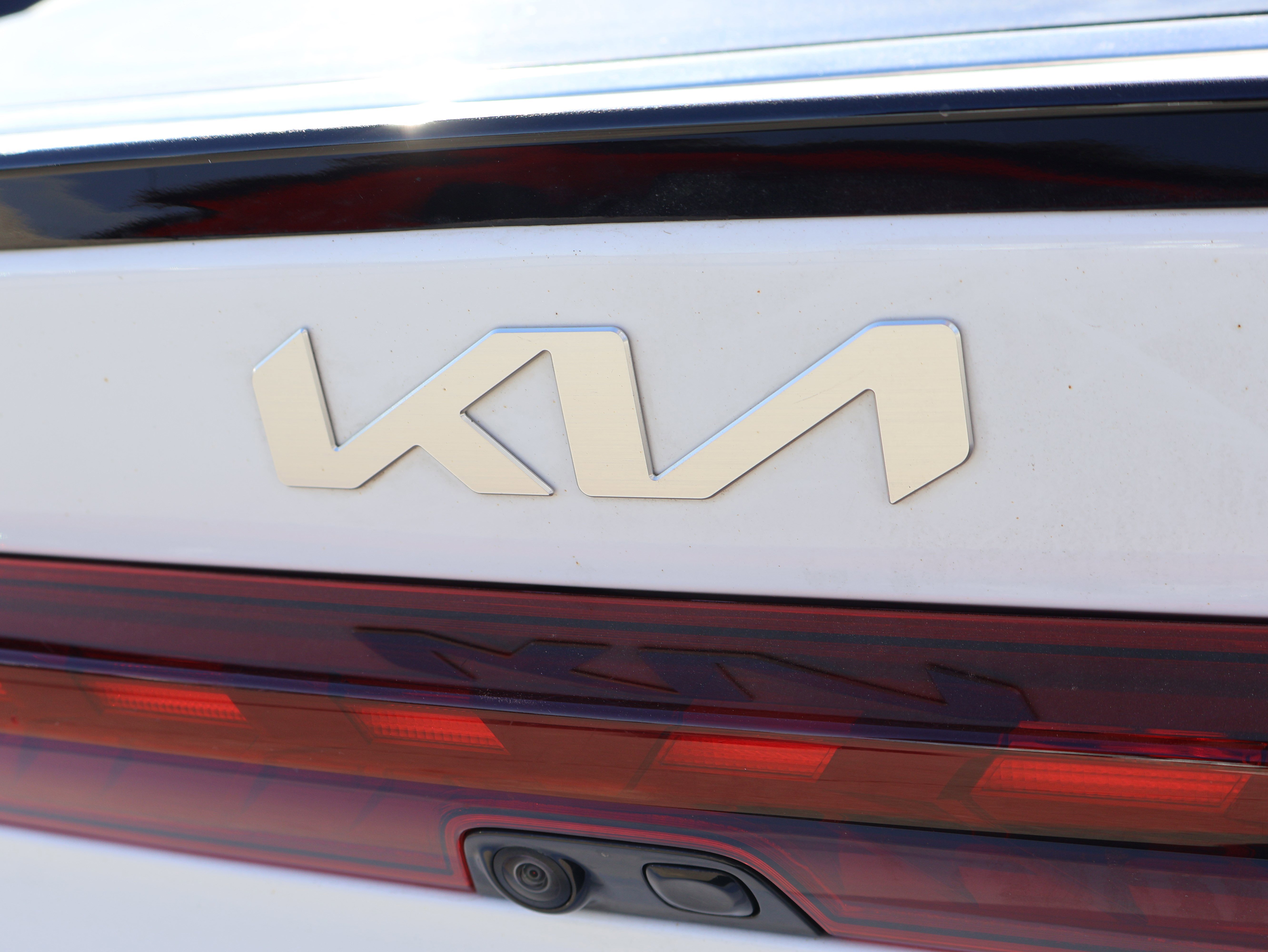 Used 2023 Kia K5 GT-Line AWD/4WD image 15